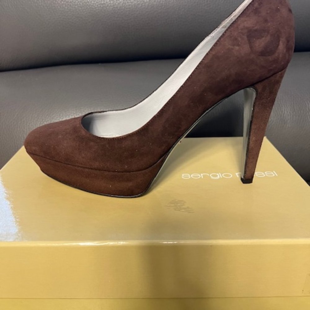 Sergio Rossi Suede Platform Pump Brown 38,5